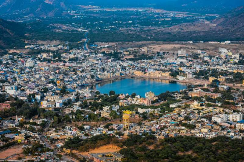 pushkar lake in rajasthan