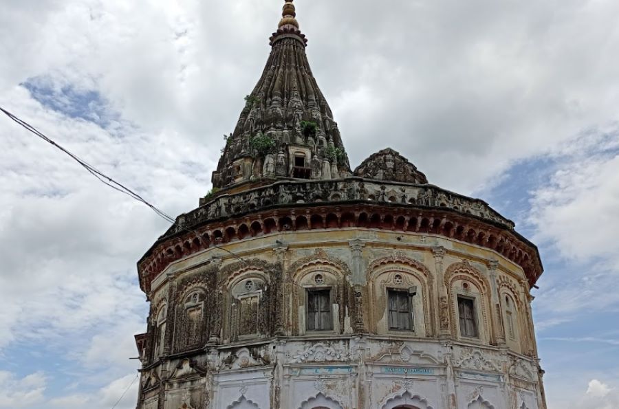 raj dwar mandir in ayodhya