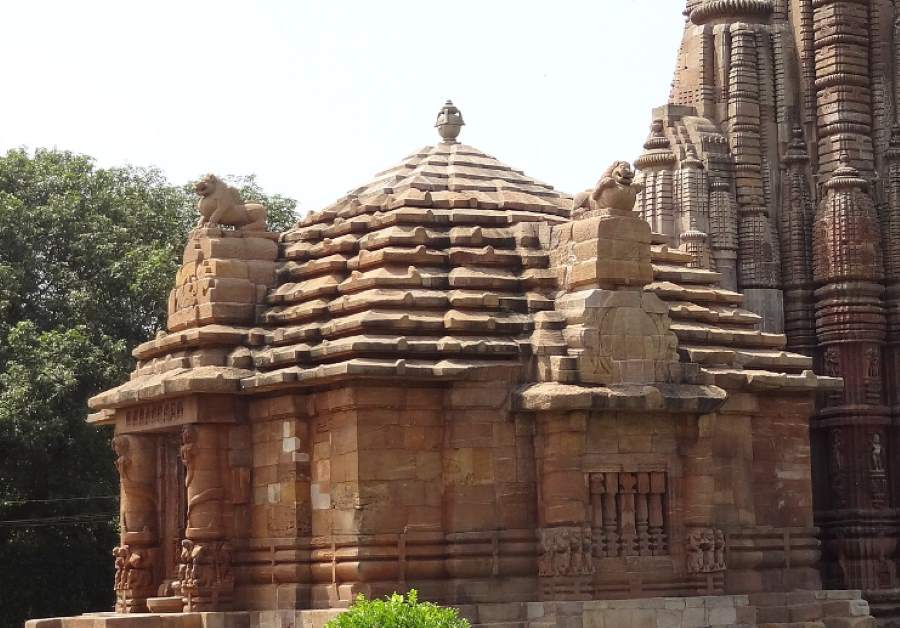 raja rani temple in bhubaneswar