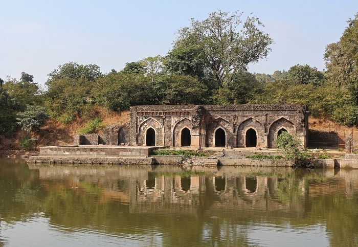 old fort in rewa kund