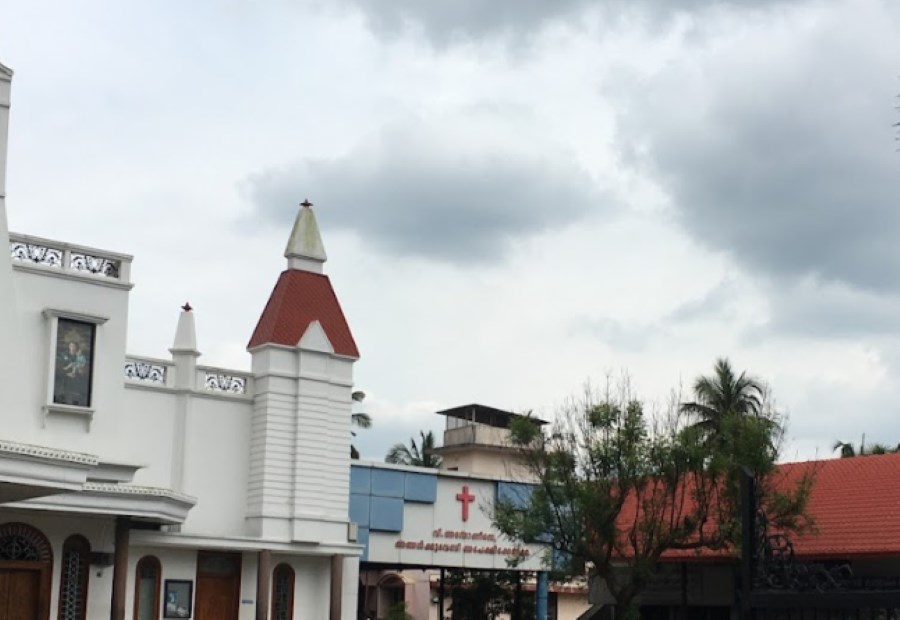 sacred heart latin catholic church in thrissur