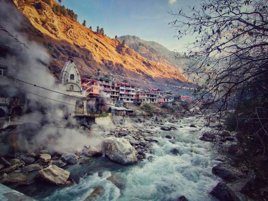 gurudwara manikaran sahib in manikaran