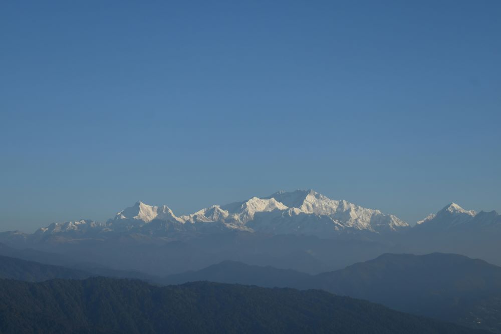 view of himalayan from sandakhphu