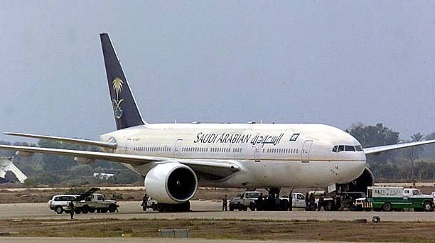 saudi arabian airlines at airport