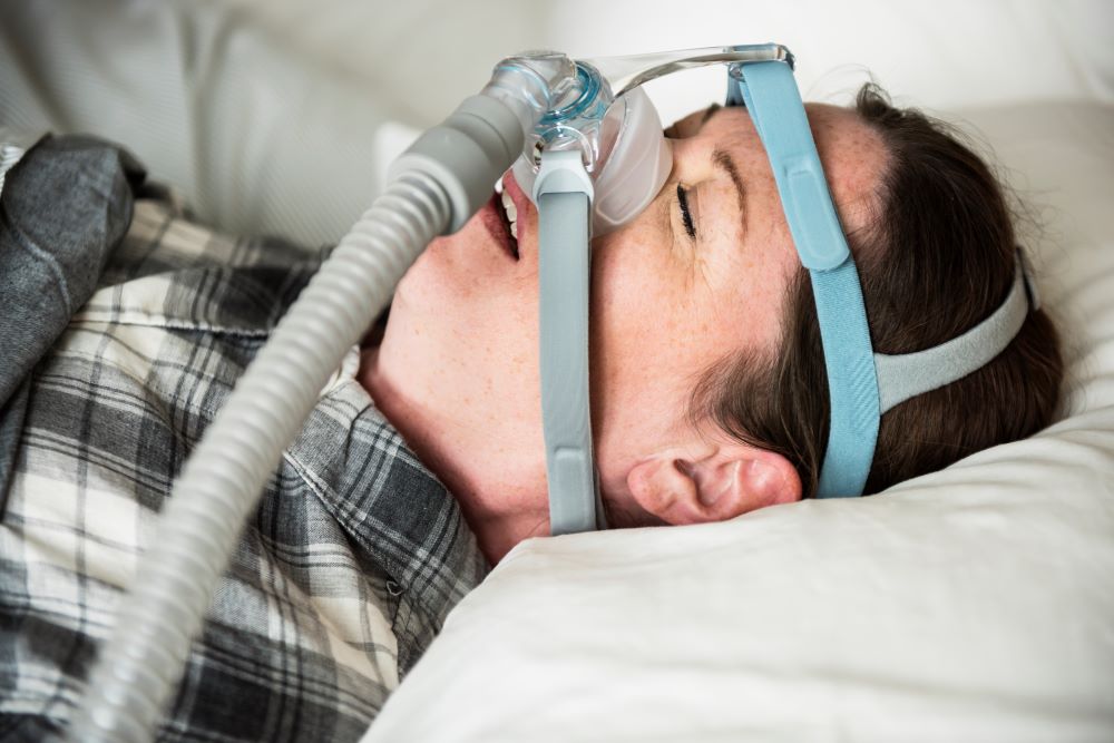 sleeping-with-anti-snoring