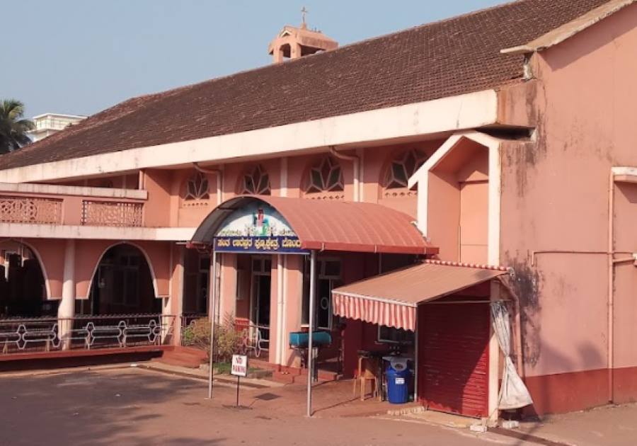 st lawrence church in mangalore