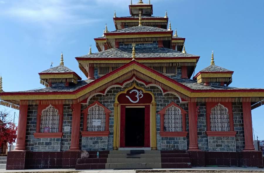 surkanda devi temple in uttarakhand