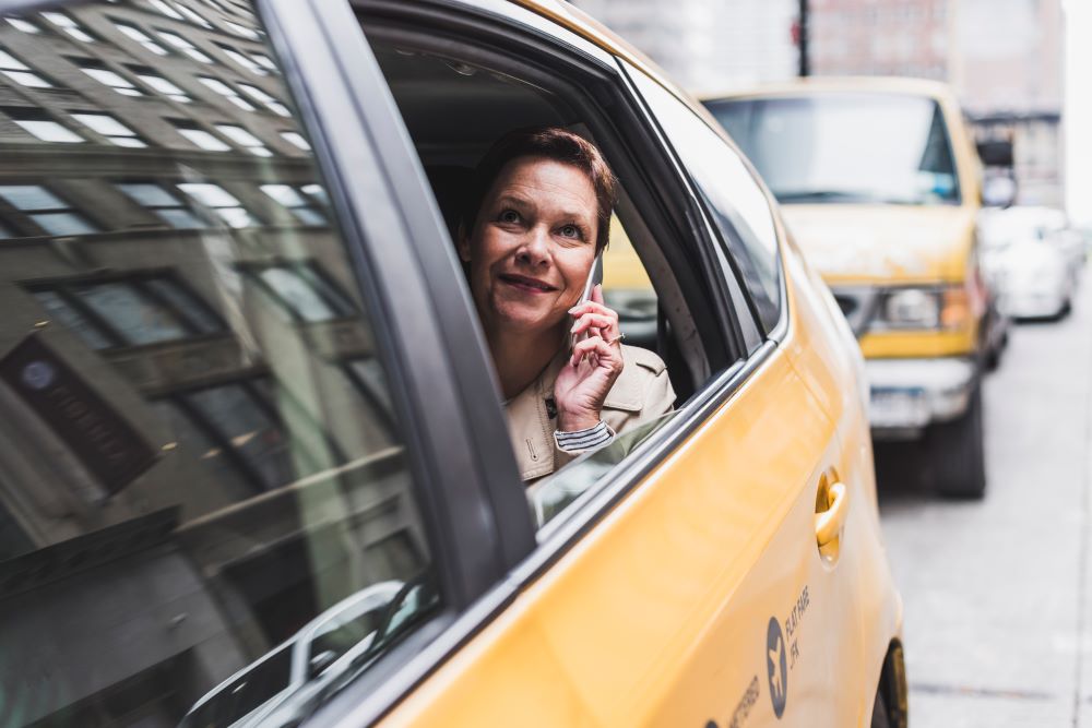 lady in taxi