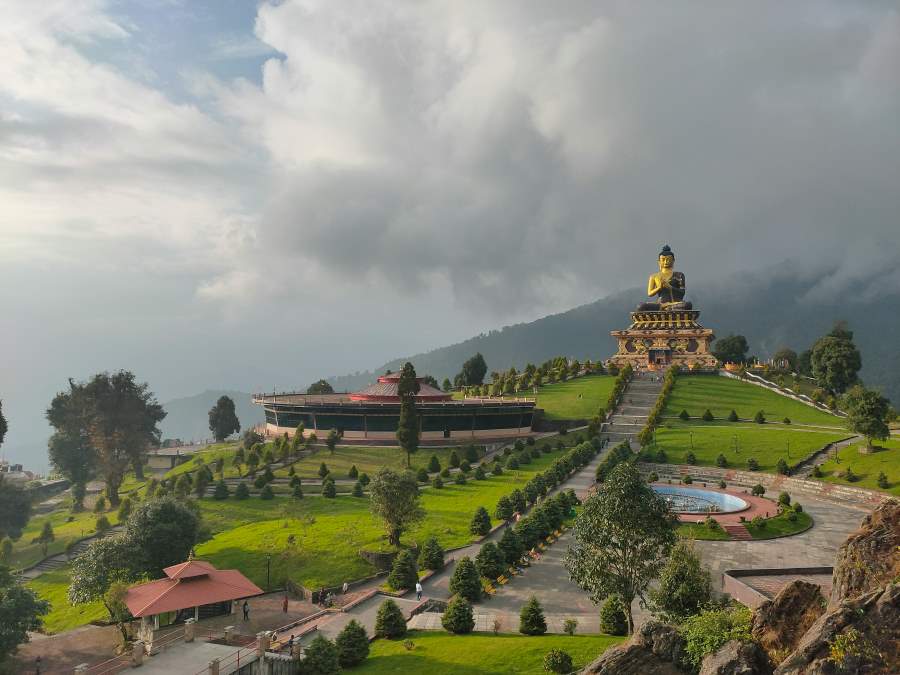 famous temples to visit in sikkim