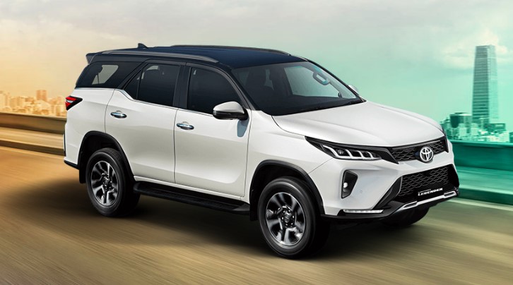 toyota fortuner legender