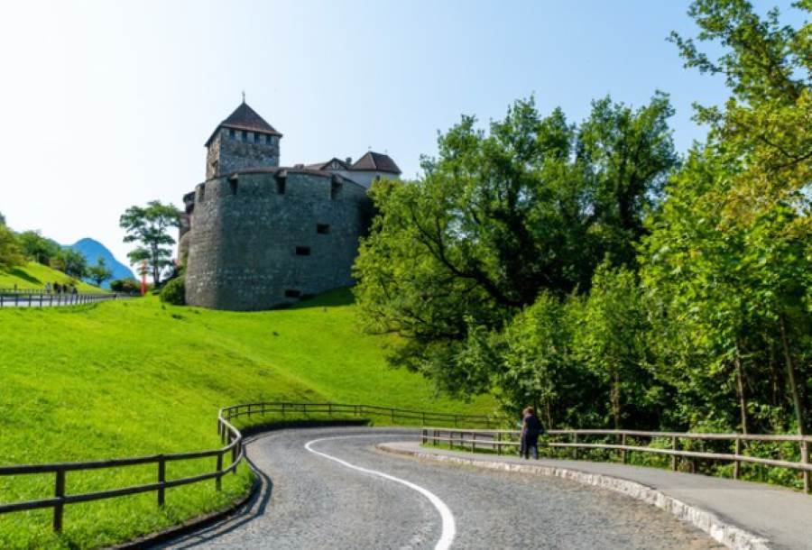 castle in liechtenstein