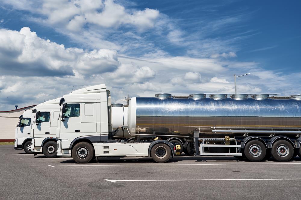 trucks with tank trailer