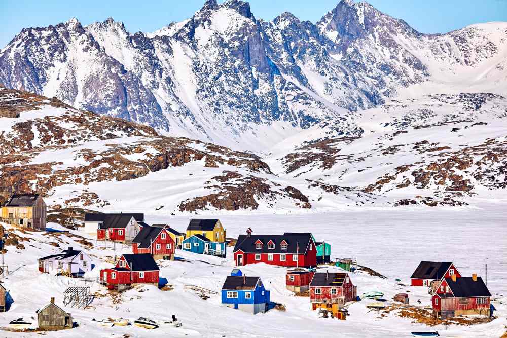 village-kulusuk-in-greenland