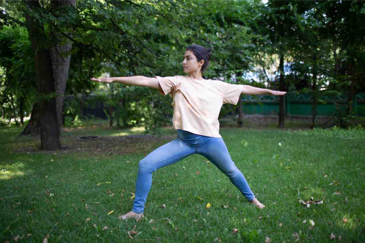 Warrior 2 (Virabhadrasana 2)