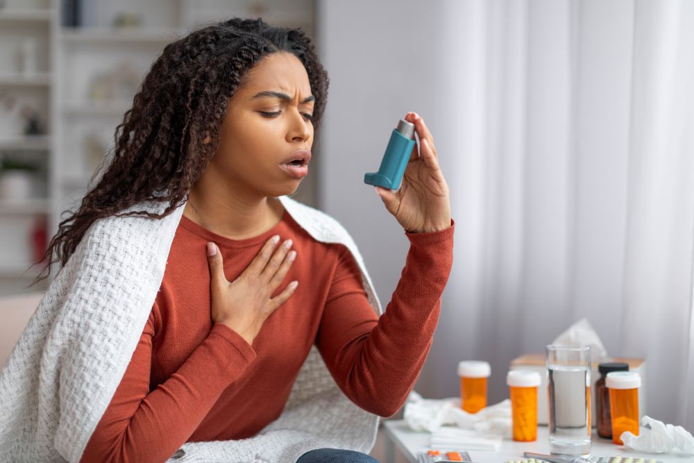 woman-experiencing-an-asthma-attack