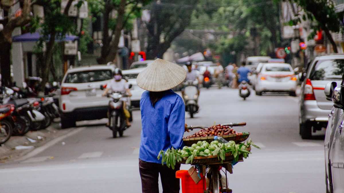 tourist scams in hanoi